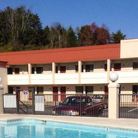 Astoria Hotel Danville West Zewnętrze zdjęcie